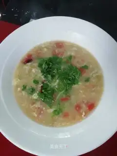 Tomato noodle soup