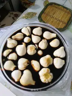 Pickle garlic