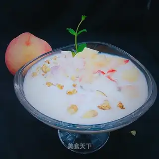 Peach walnut yogurt