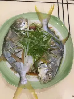 Vacuated goldfish
