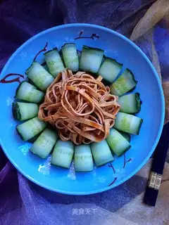 Bean cucumber roll