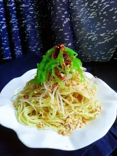 Cold noodles