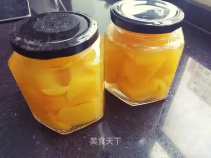 Peach can
