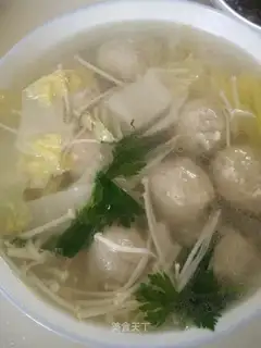 Pollball soup