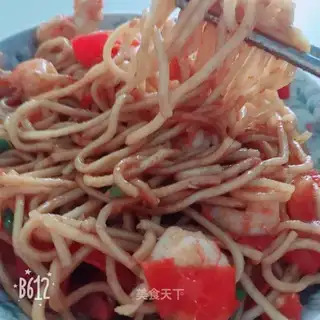 Shrimp tomato noodles