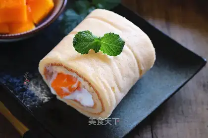 Mango cake rolls
