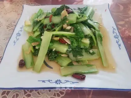 Scrambled cabbage