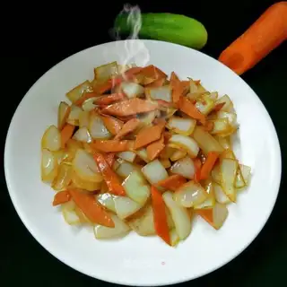 Onion carrots for ham