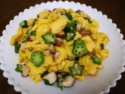 Autumn mushroom fried eggs