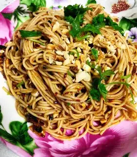 Spicy noodles