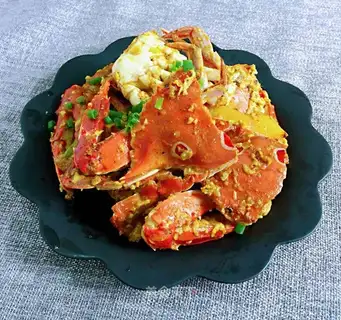 Spicy Thai curry crab