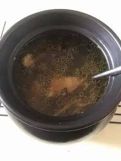 Tea mushroom chicken soup
