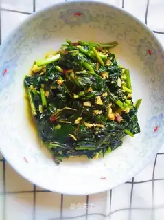 Garlic melon leaves