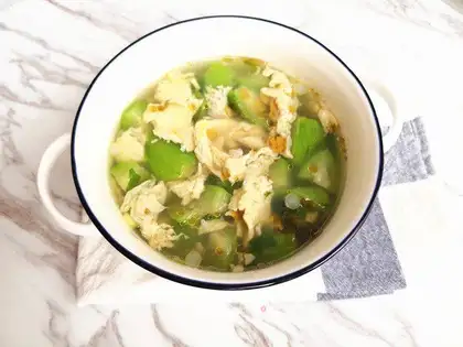 Smelt eggnut soup
