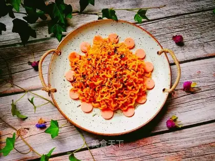 Cool turkey noodles