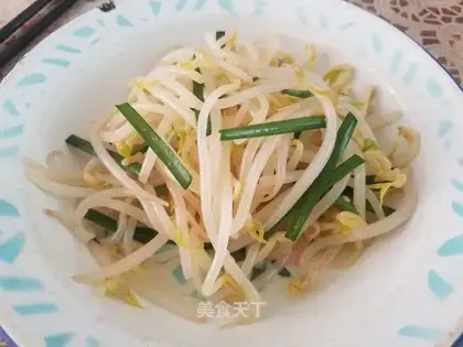 The green bean sprouts