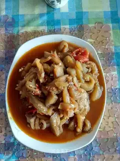 Onion fried eggplant