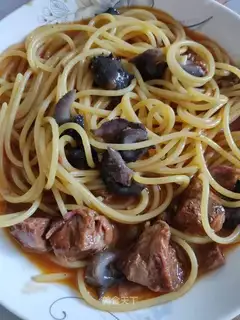 Eat the sea cucumber noodles