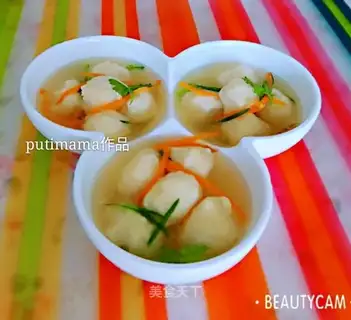 Chickenball soup