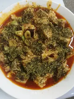 Water boils back tofu