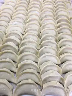 Soybeans pork dumplings