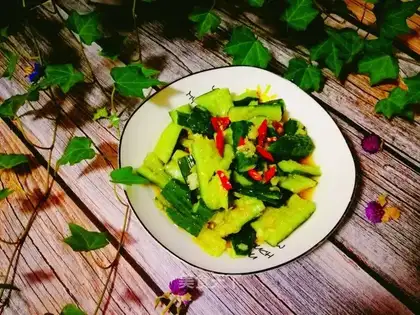 Garlic cucumber