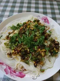 Cool noodles