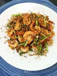 Bread crumbs and shrimp
