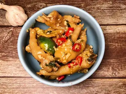 Garlic claws