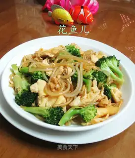 Duck eggs, broccoli