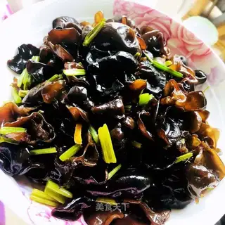 Celery Black Muir