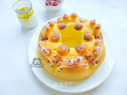 Garfield's squeezing bread