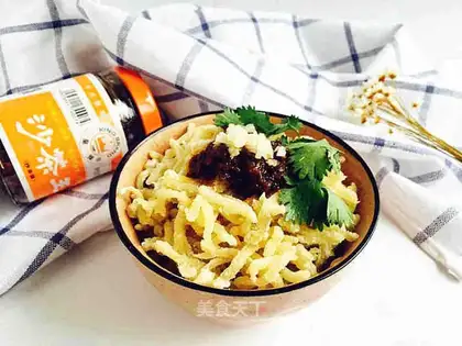 Sand tea with potatoes