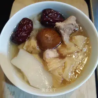 Monkey mushroom soup