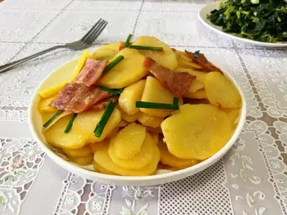 Bacon chips
