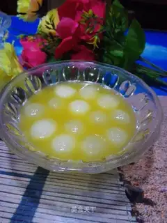 Orange Juice Poofball