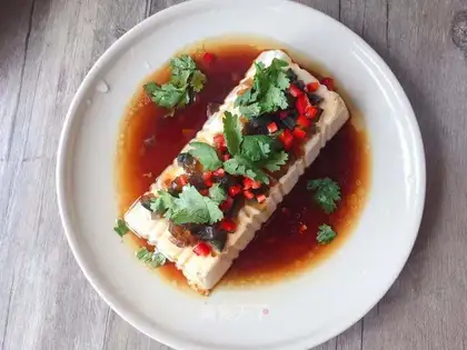 Frozen eggs and tofu