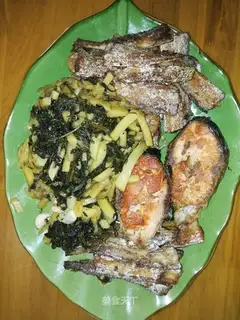 Samurai swords, mint potatoes