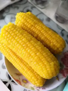 Power pressure boiled corn