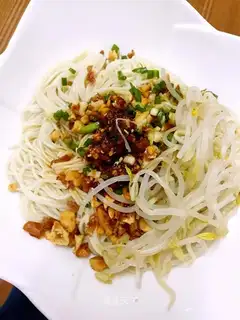 Cool noodles