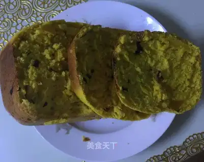 Gold bread