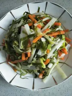 Seagrass carrots and cabbage