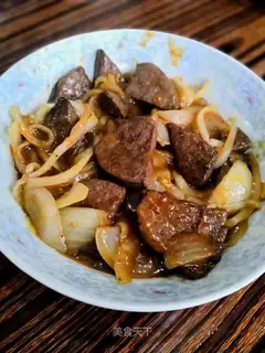 Onion fried liver