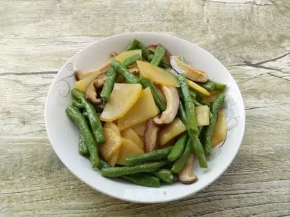 Bean-fruit fried potato chips