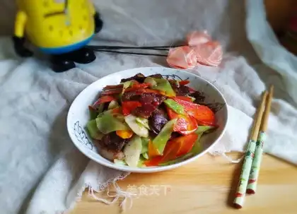 Carrot-cracker sausage