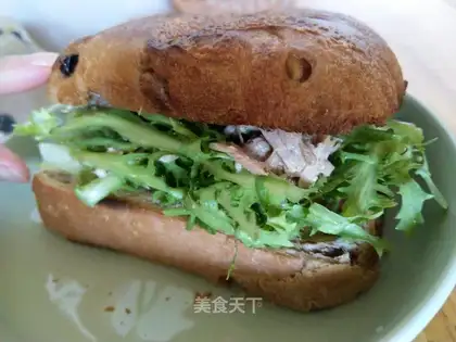 Tuna sandwich