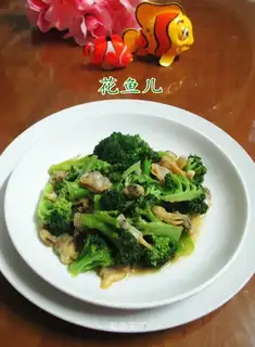 Flower clams and broccoli