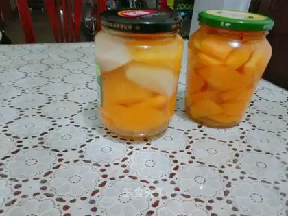 Peach can