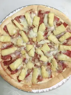 Hawaiian pizza