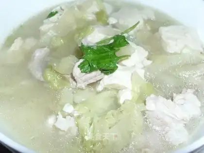Stewed with frozen tofu with cabbage